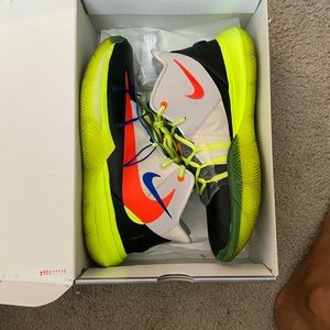 Kyrie 5